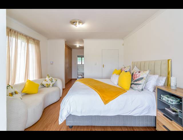 4 BEDROOM HOUSE FOR SALE IN WATERFORD ESTATES